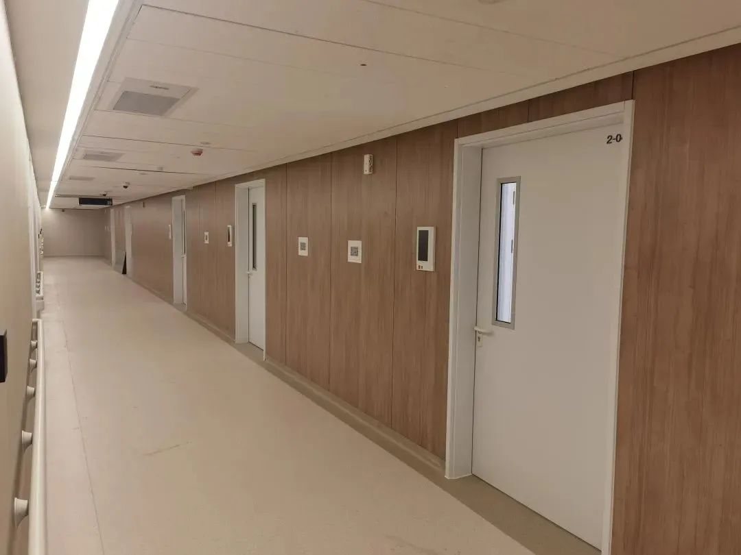 临平医美机构洁净医用门（同品类示意）